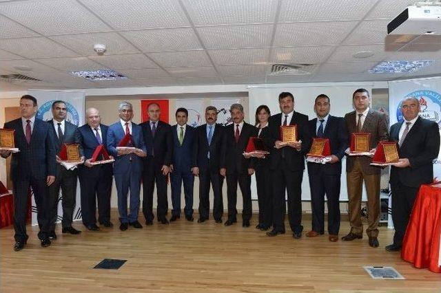 Adana&rsquo;da 97 Okula "beyaz Bayrak" 1