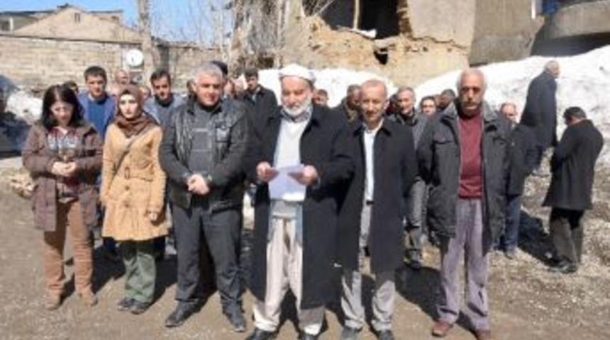 Silah Sesleri Arasında Basın A&ccedil;ıklaması