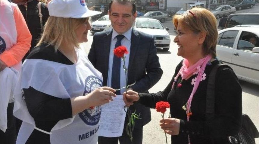 Memur-sen Kadın Kolları D&uuml;nya Kadınlar G&uuml;n&uuml;n&uuml; Kutladı