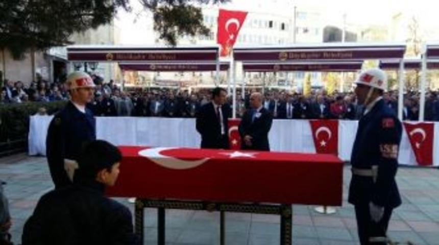Eskişehirli Şehidin Naaşı Reşadiye Camii&rsquo;ne Getirildi