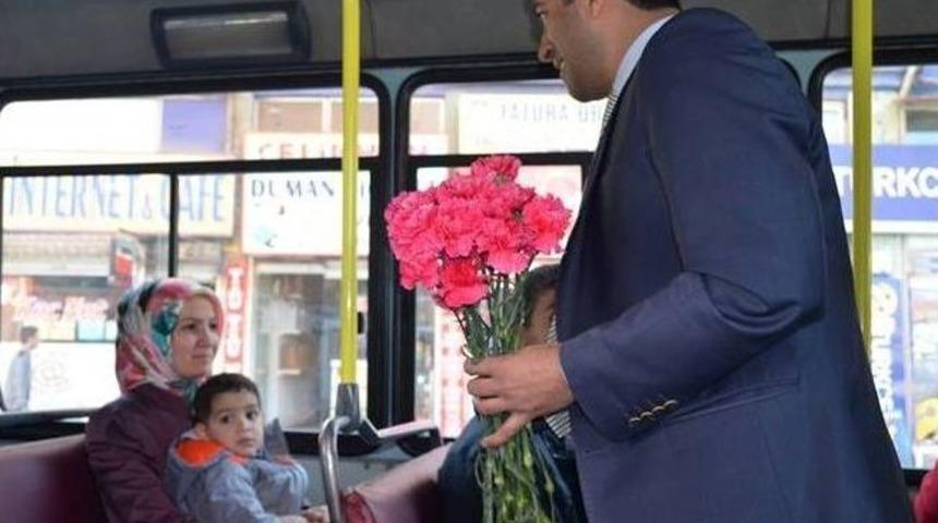 8 Mart D&uuml;nya Kadınlar G&uuml;n&uuml;