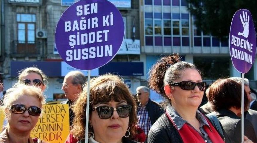 Stk&rsquo;lardan Kadınlar G&uuml;n&uuml; Kutlaması