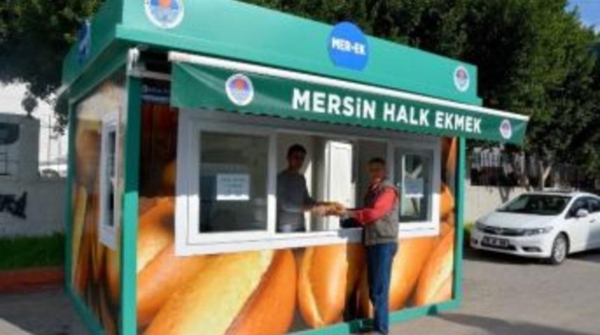 Mersin&rsquo;de Halk Ekmek 11 Noktada Satışta