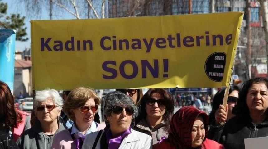 Sivas&rsquo;ta Kadınlar Meydanlara İndi