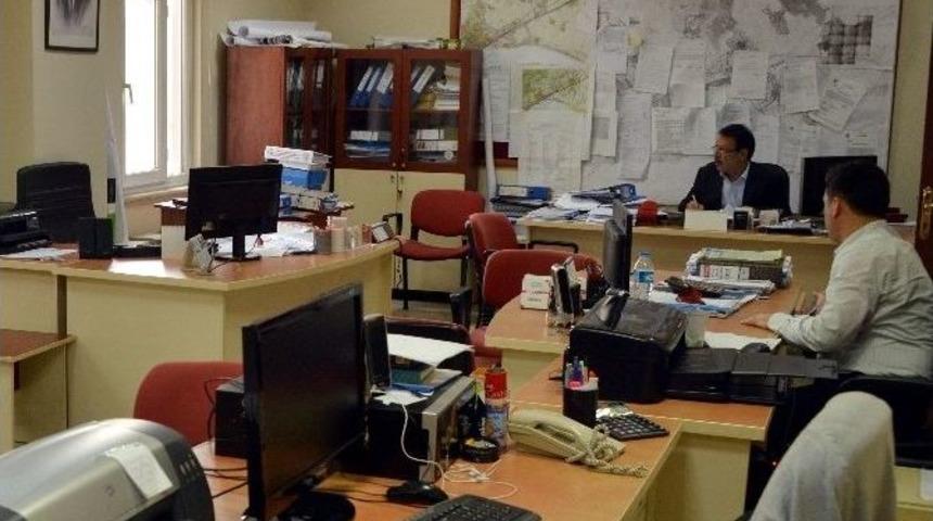 Akdeniz Belediyesi&rsquo;nin Kadın &Ccedil;alışanları Bu 8 Mart&rsquo;ta Da İzin Yaptı
