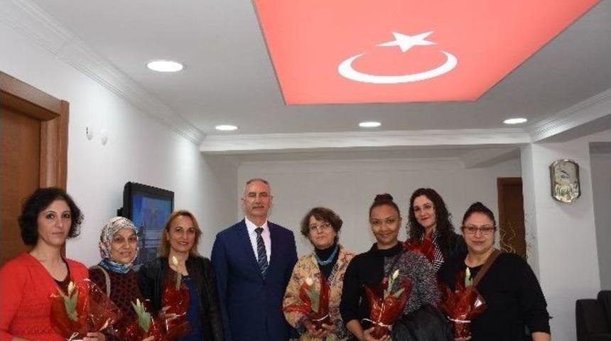 Başkan Kale, Kadınları Unutmadı