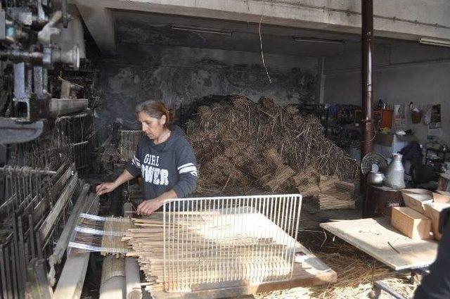 &rsquo;evde Oturmak Bana G&ouml;re Değil&rsquo; Dedi Oto Yıkamacılığına Başladı 1