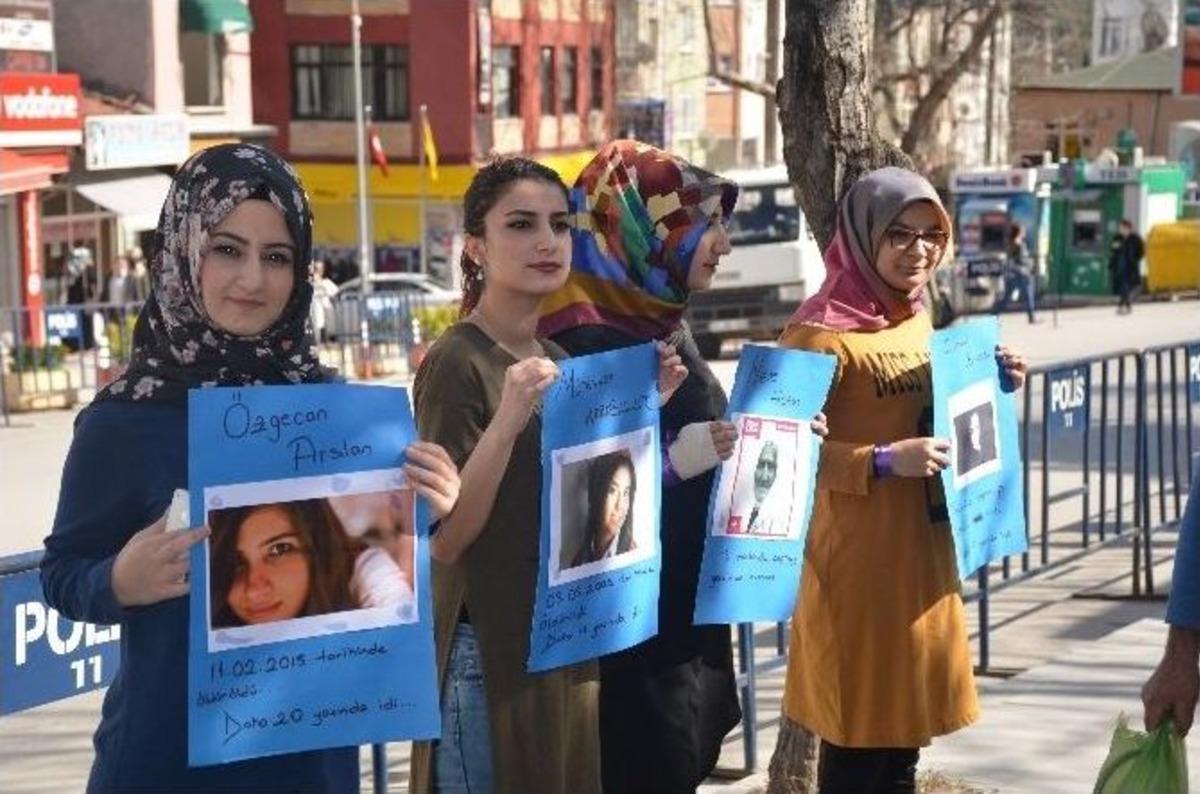 Toplum G&ouml;n&uuml;ll&uuml;leri Kul&uuml;b&uuml; &Uuml;yelerinin Farkındalık &Ccedil;abaları