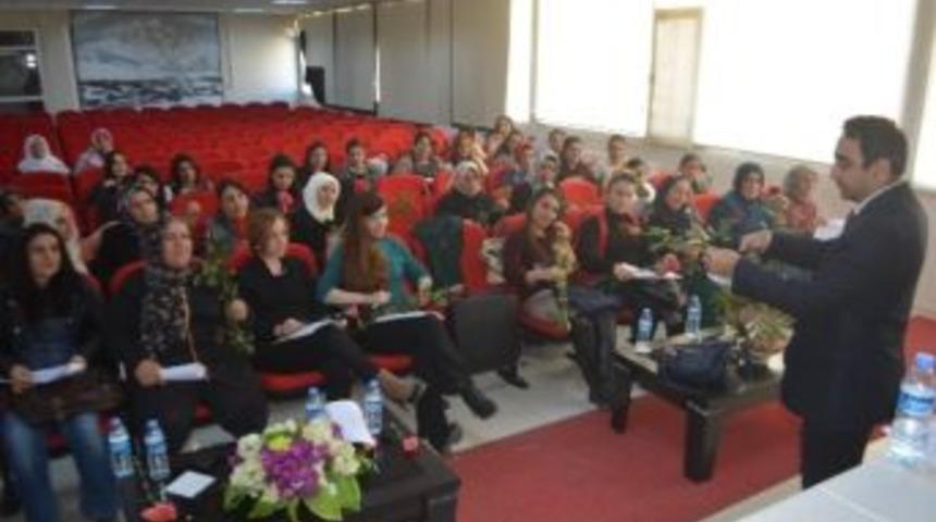 8 Mart D&uuml;nya Kadınlar G&uuml;n&uuml;