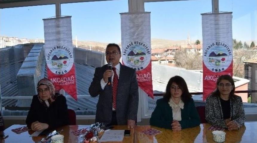 Başkan Kazgan, Kadınlarla Kahvaltıda Bir Araya Geldi