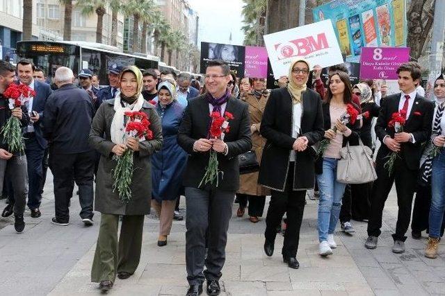 Merkezefendi Kadınlar İçin Yürüdü