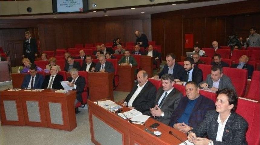 İzmit Belediye Meclis Toplantısı Yapıldı