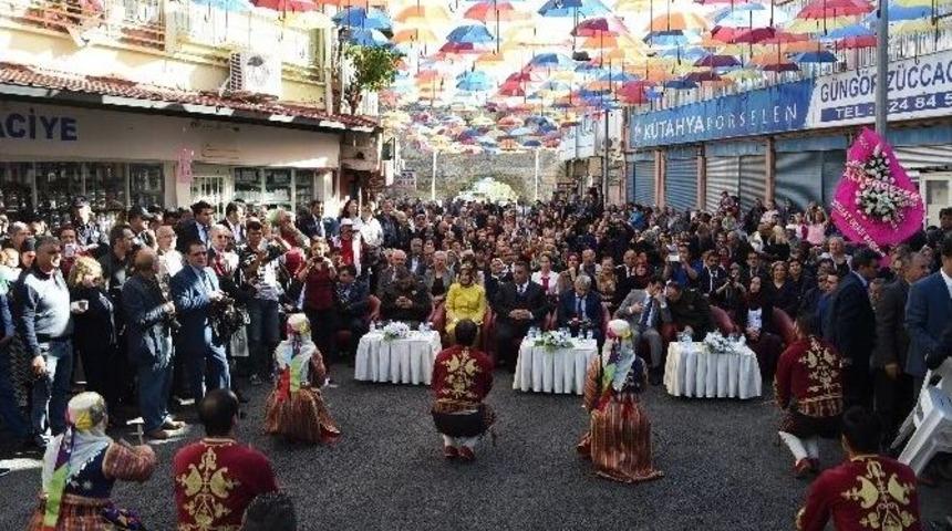 Tarihi Siptilli &Ccedil;arşısı A&ccedil;ıldı