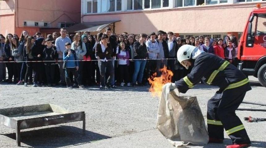 Okulda Yangın Tatbikatı