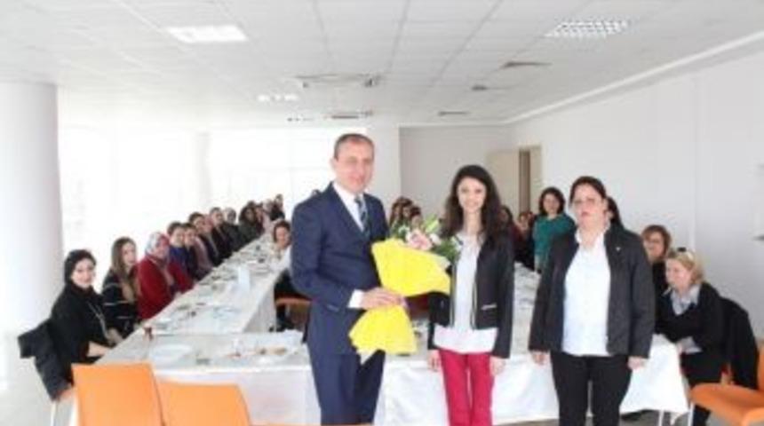 Biga Belediyesinden Kadınlara 1 G&uuml;n İzin