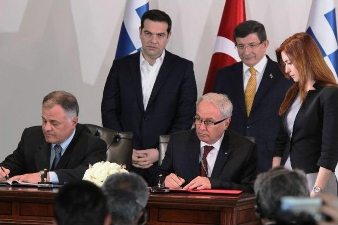 Davutloğlu-&ccedil;ipras Ortak Basın Toplantısı