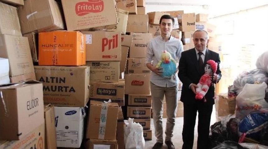 &Ouml;ğrenciler, Giysi Ve Oyuncaklarını Sığınmacı &Ccedil;ocuklarla Paylaşacak