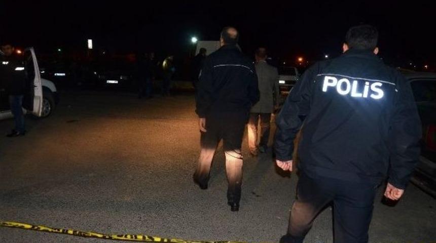 Hastane Otoparkında Silahlı Kavga: 3 Yaralı