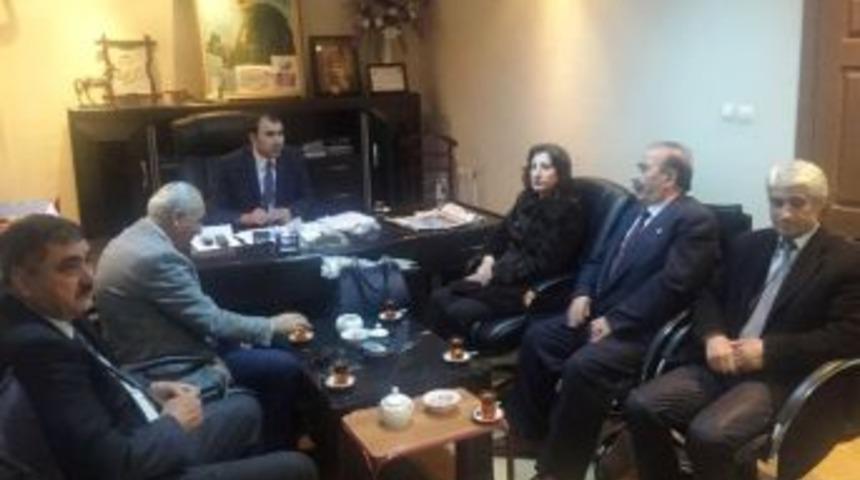 Ak Parti&rsquo;den Bakkallar Odası&rsquo;na Ziyaret