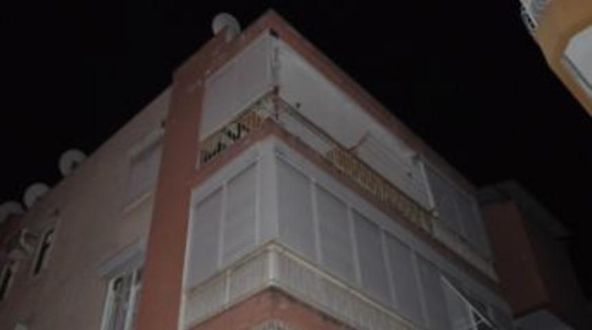 Antalya&rsquo;da Yalnız Yaşayan 81 Yaşındaki Şahıs &Ouml;ld&uuml;