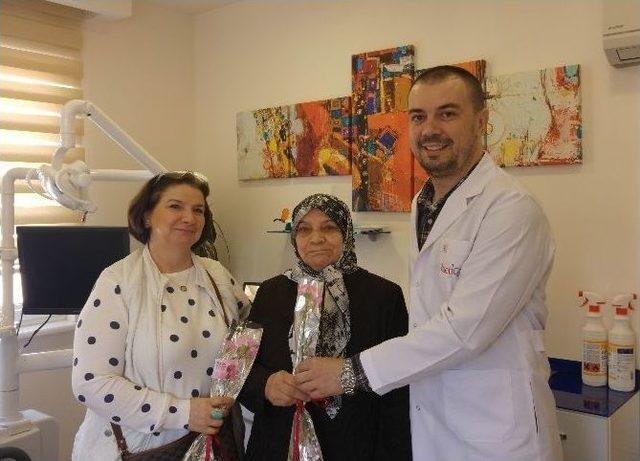 Özel Esteticare Tıp Merkezi, Personelini Ve Hastalarını Unutmadı