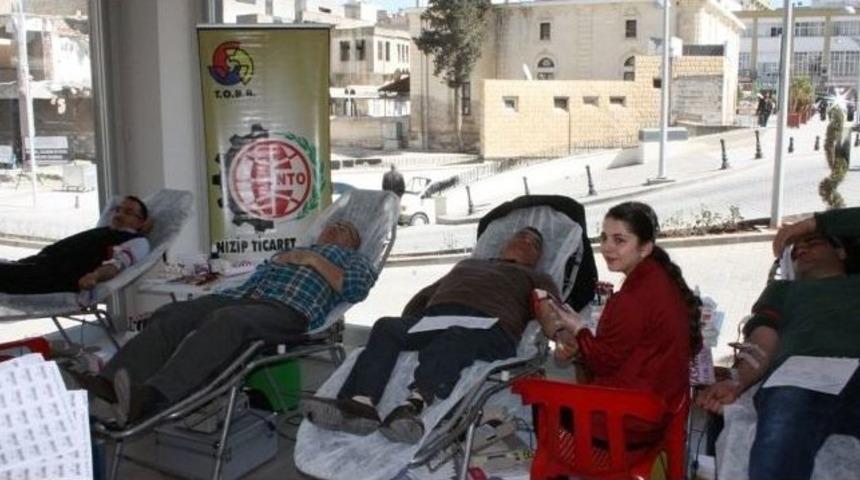 Kan Bağışı Kampanyasına B&uuml;y&uuml;k İlgi