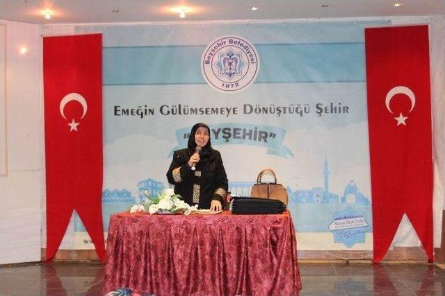 Beyşehir&rsquo;de &ldquo;d&uuml;nden Bug&uuml;ne Kadının Konumu&rdquo; Konulu Konferans 1