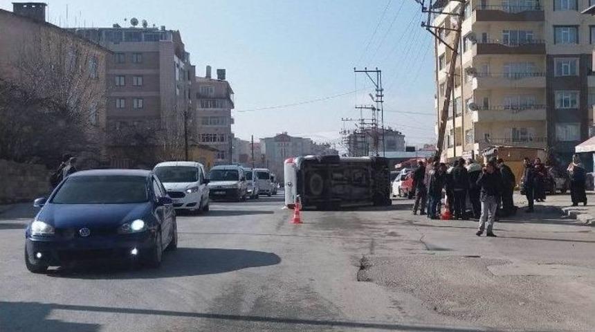 Van&rsquo;da 2 Ayrı Trafik Kazası; 7 Yaralı