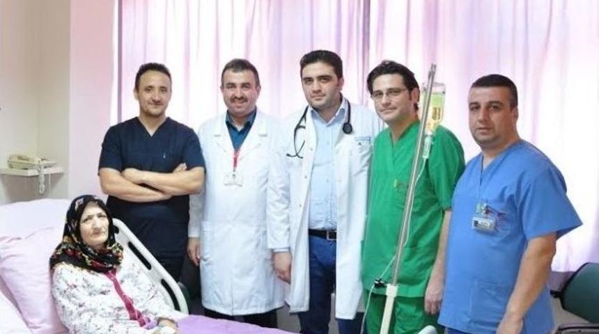 Ahi Evren&rsquo;de Kalp Kapağı Değişimi