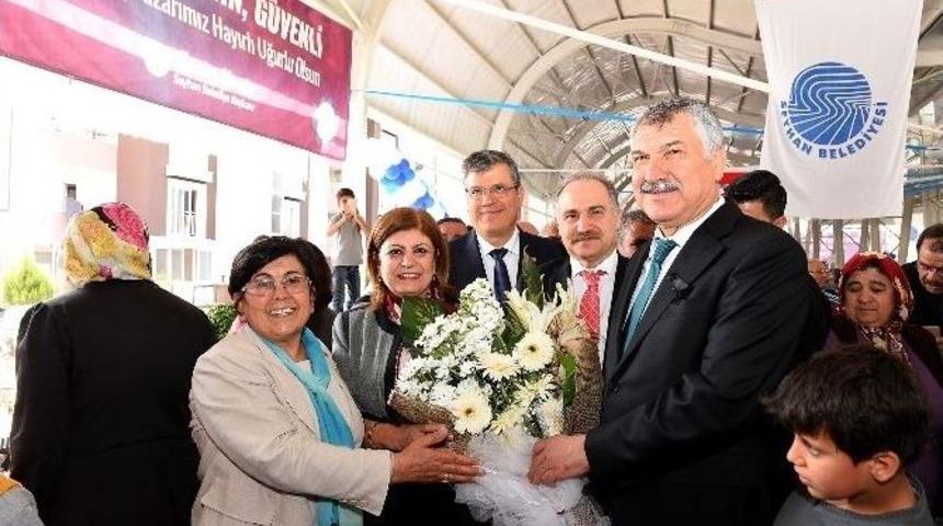 Şehidin İsmi Kapalı Semt Pazarına Verildi