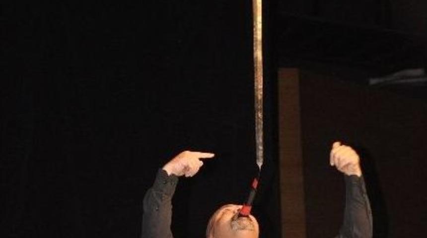 Sihirbazlar Bursa İll&uuml;zyon Şenliği&rsquo;nde Buluştu