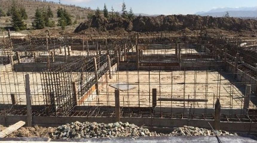 T&uuml;rkiye&rsquo;nin İlk Doku K&uuml;lt&uuml;r&uuml; Laboratuvarı Ve Serası Yapılıyor