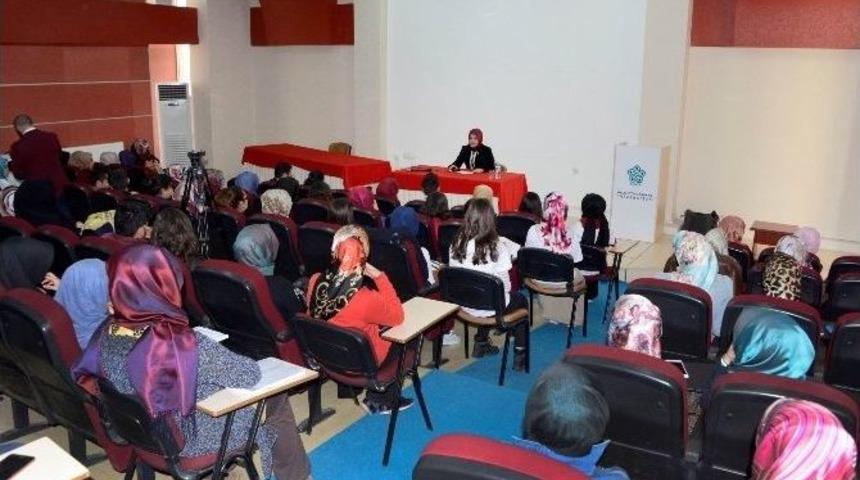 Başkan Toru, &Ouml;ğrencilerle Bir Araya Geldi