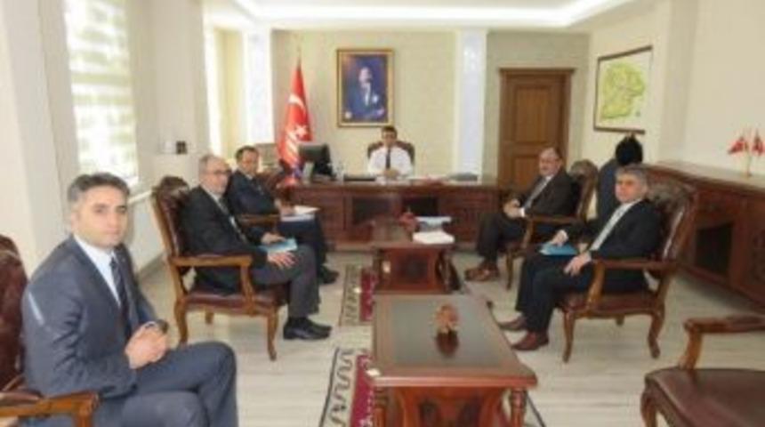 İl İstihdam Ve Mesleki Eğitim Y&uuml;r&uuml;tme Kurulu Kaymakam &Uuml;&ccedil;g&uuml;l&rsquo;&uuml; Ziyaret Etti