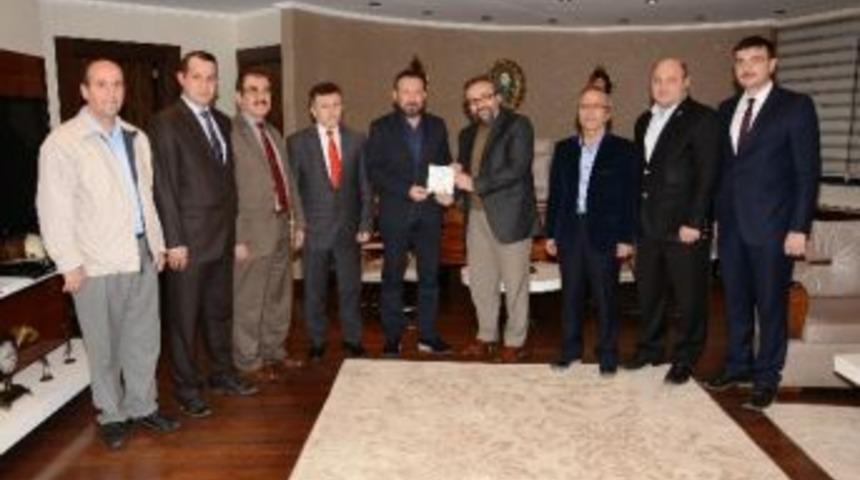 Artvin K&uuml;lt&uuml;r Ve Dayanışma Derneği&rsquo;nden Başkan Doğan&rsquo;a Ziyaret