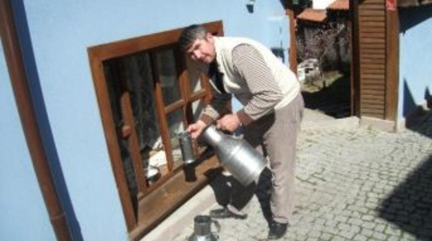 Odunpazarında Nostaljik S&uuml;t Satışı