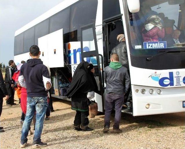 Yakalanan Suriyeli Göçmenden Cumhurbaşkanına Sevgi Gösterisi