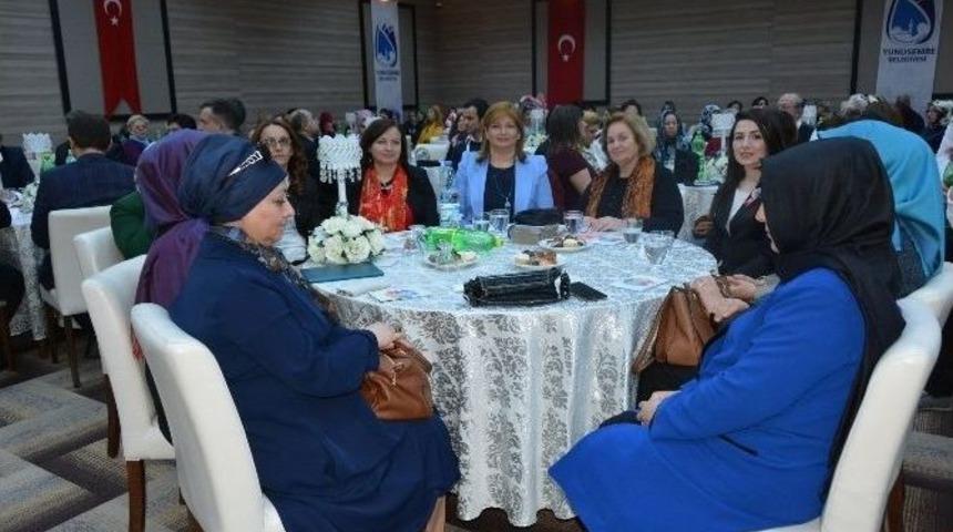 Mevlana&rsquo;nın Torunu, Mevlevilikte Kadının Yerini Anlattı