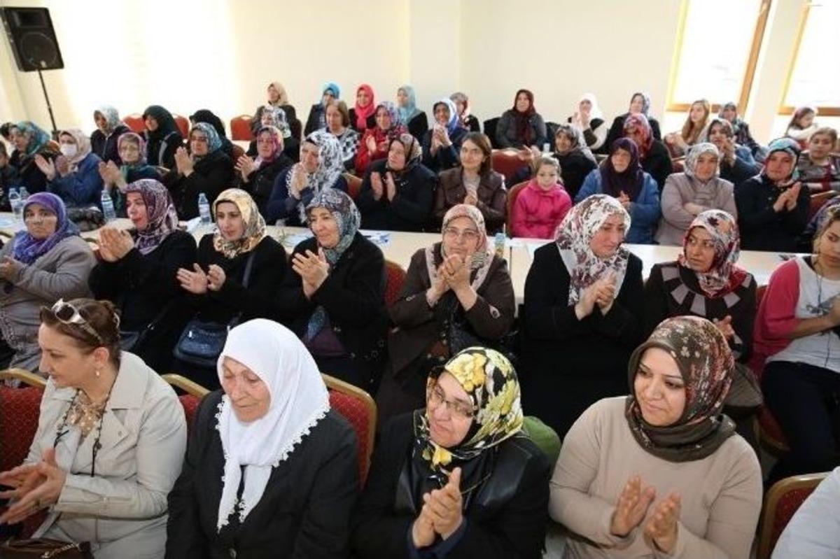 &Ccedil;olakbayrakdar &Ccedil;iftine Kadınlardan Sevgi Seli