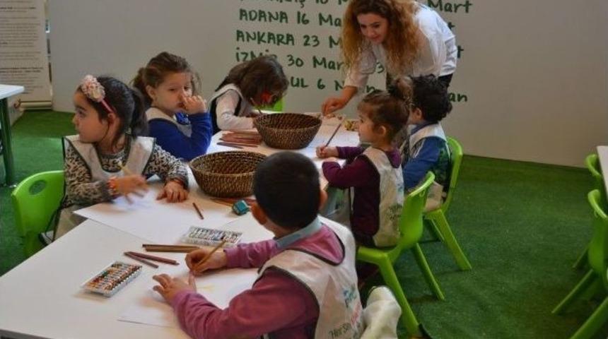 Şanlıurfalı &Ccedil;ocuklar, Piazza Avm&rsquo;de Hayallerindeki Geleceği Resmetti