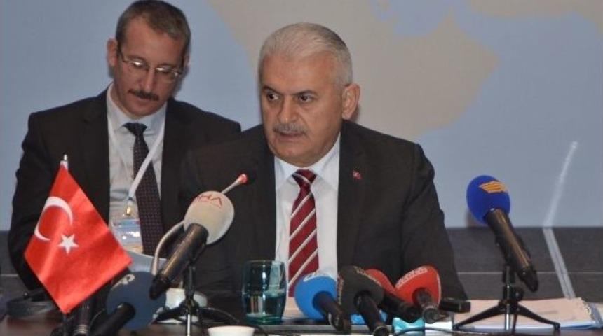 Bakan Yıldırım: &ldquo;5-6 Yıl İ&ccedil;erisinde, &Ccedil;in Denizi Kıyısından Kalkan Tren 15 G&uuml;nde Avrupa&rsquo;ya Gidebilecek&rdquo;