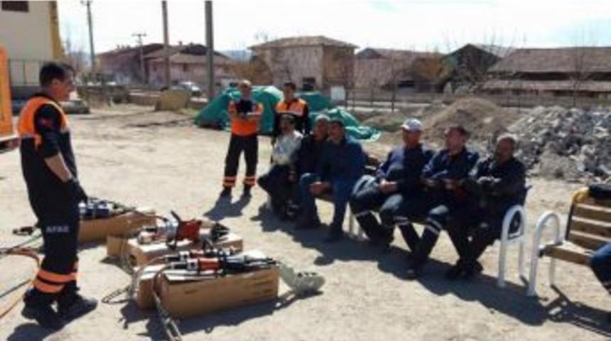 Avanos&rsquo;ta İtfaiyeye Afad Eğitimi Veriliyor