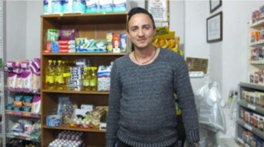 Dedesinin Anısına Bakkal D&uuml;kkanı A&ccedil;tı