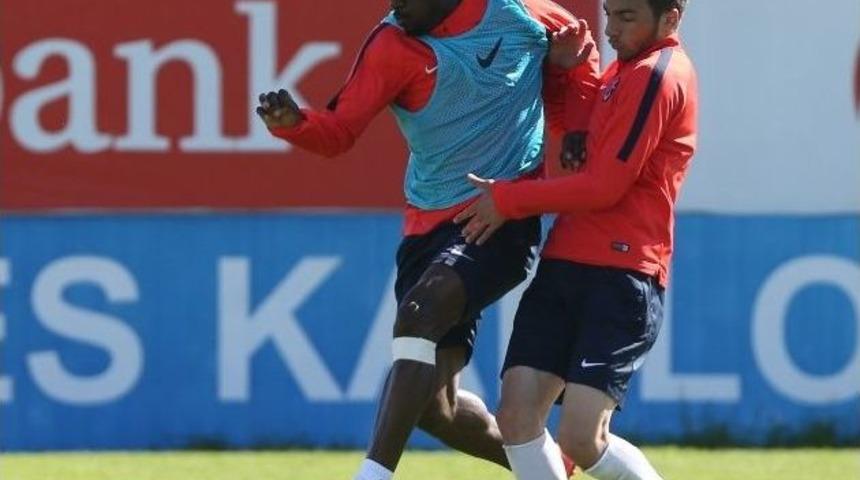 Okay&rsquo;a Doğum G&uuml;n&uuml; S&uuml;rprizi