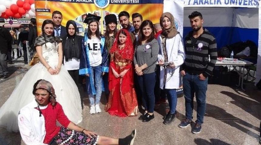 &Uuml;niversitede Kadınlar G&uuml;n&uuml; Farklı Etkinliklerle Kutlandı