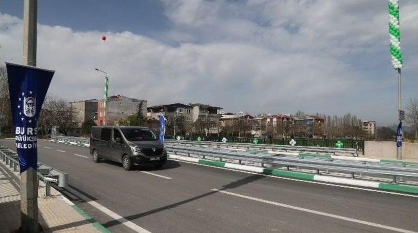 İki Mahalle &lsquo;dostluk K&ouml;pr&uuml;s&uuml;&rsquo; İle Birleşti