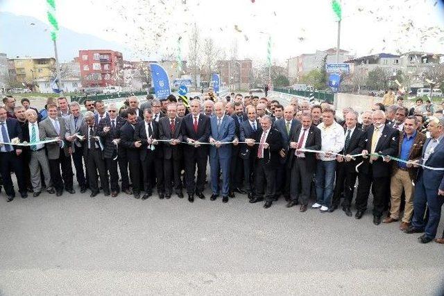 İki Mahalle &lsquo;dostluk K&ouml;pr&uuml;s&uuml;&rsquo; İle Birleşti 1