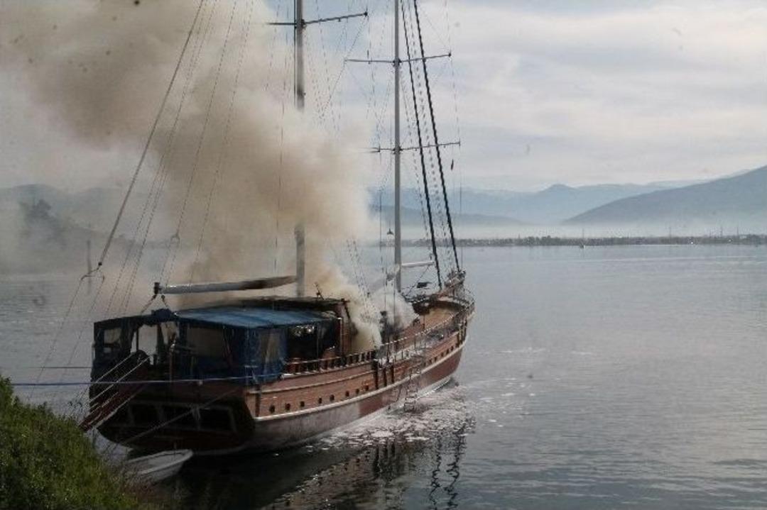 Teknedeki Yangın Korkuttu