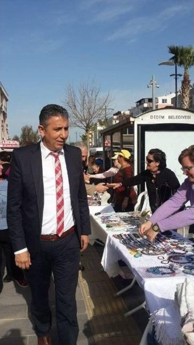 Didim&rsquo;de K&uuml;lt&uuml;r Sanat At&ouml;lyesi Kursiyerleri Kermes A&ccedil;tı 1