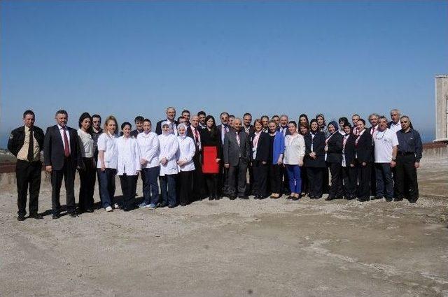 Başhekim Sel&ccedil;uk&rsquo;tan Veda 2